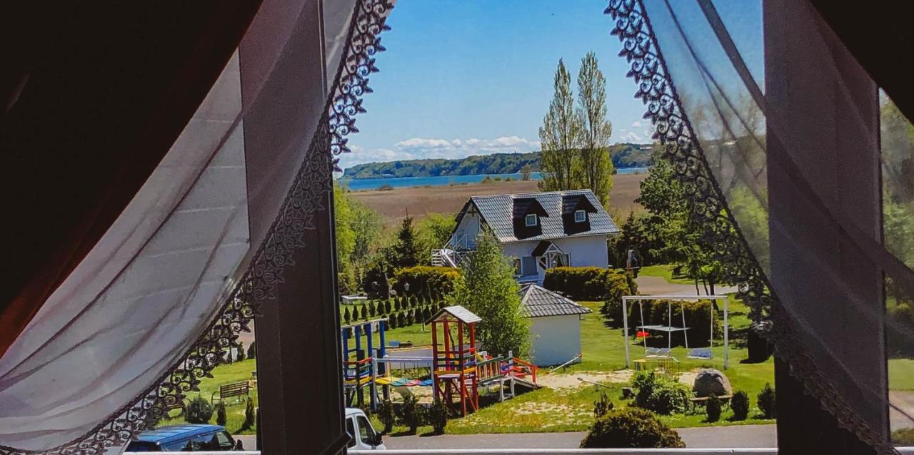 ホテル Osrodek Wczasowy レバ エクステリア 写真
